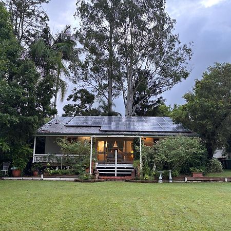 Celestial Dew Guesthouse In Tyalgum Exterior photo